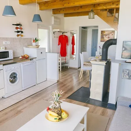 בית נופש Dandelion Vendeghazak *