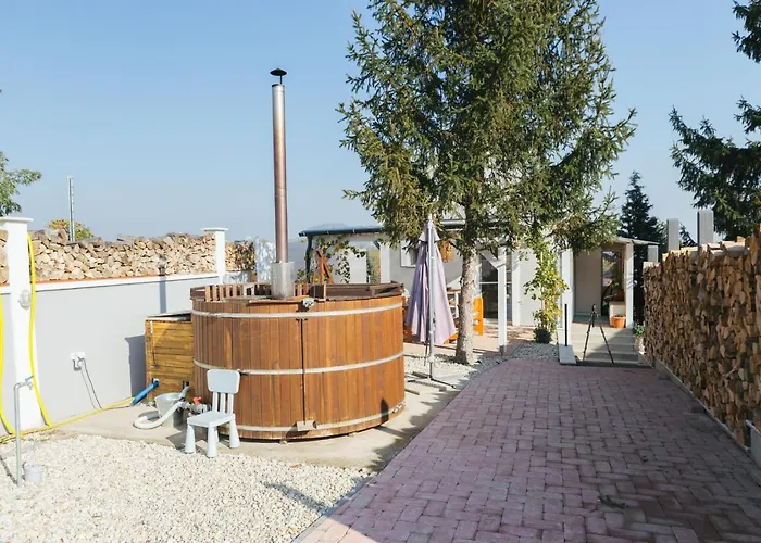 בית נופש Dandelion Vendeghazak *