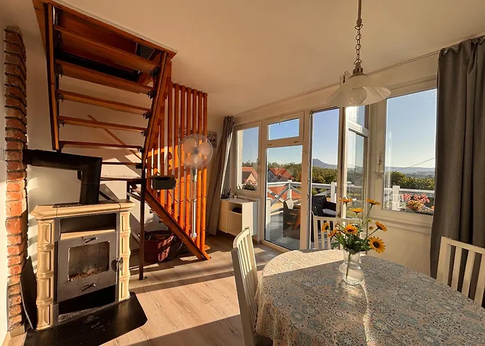 בית נופש Dandelion Vendeghazak Kisapati